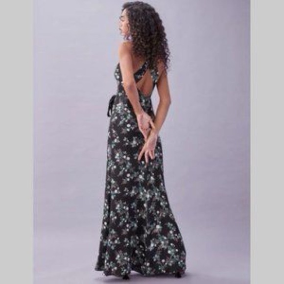 NWT Reformation Evalina Maxi Dress Barbe Floral Two Way Halter Strap Sz 0 - Picture 4 of 16